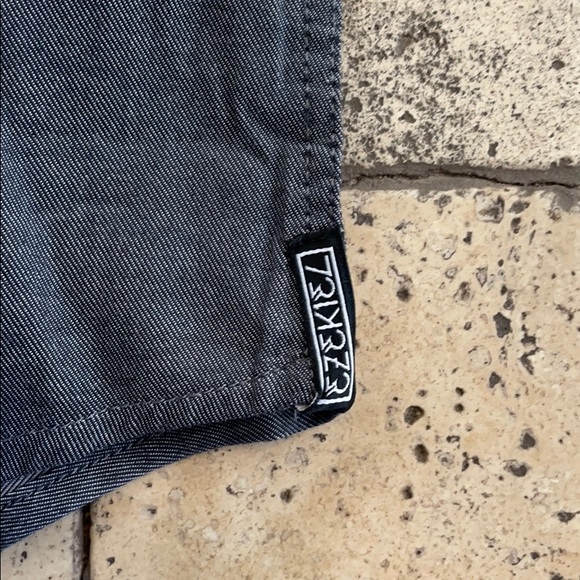 New Ezekiel Mens Button Down Long Sleeve Casual Shirt Gray Small - Picture 3 of 11